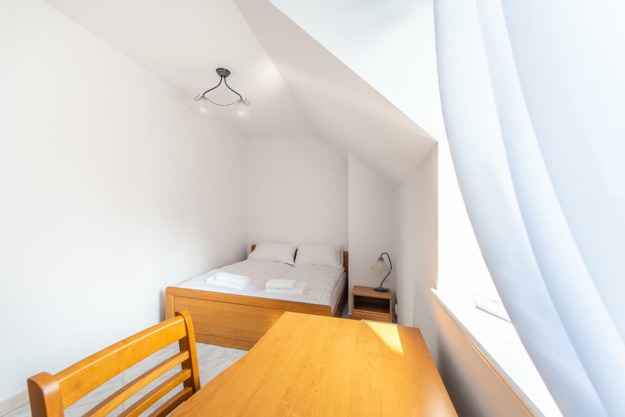 3-Bedroom Apartment Plac Neptuna By Noclegi Renters Miedzyzdroje Exterior photo
