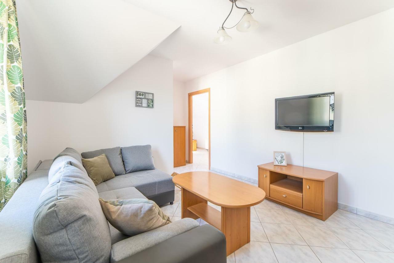 3-Bedroom Apartment Plac Neptuna By Noclegi Renters Miedzyzdroje Exterior photo